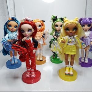 Rainbow High Junior High Series 1 Set of 6 Dolls With Stands & Backpacks